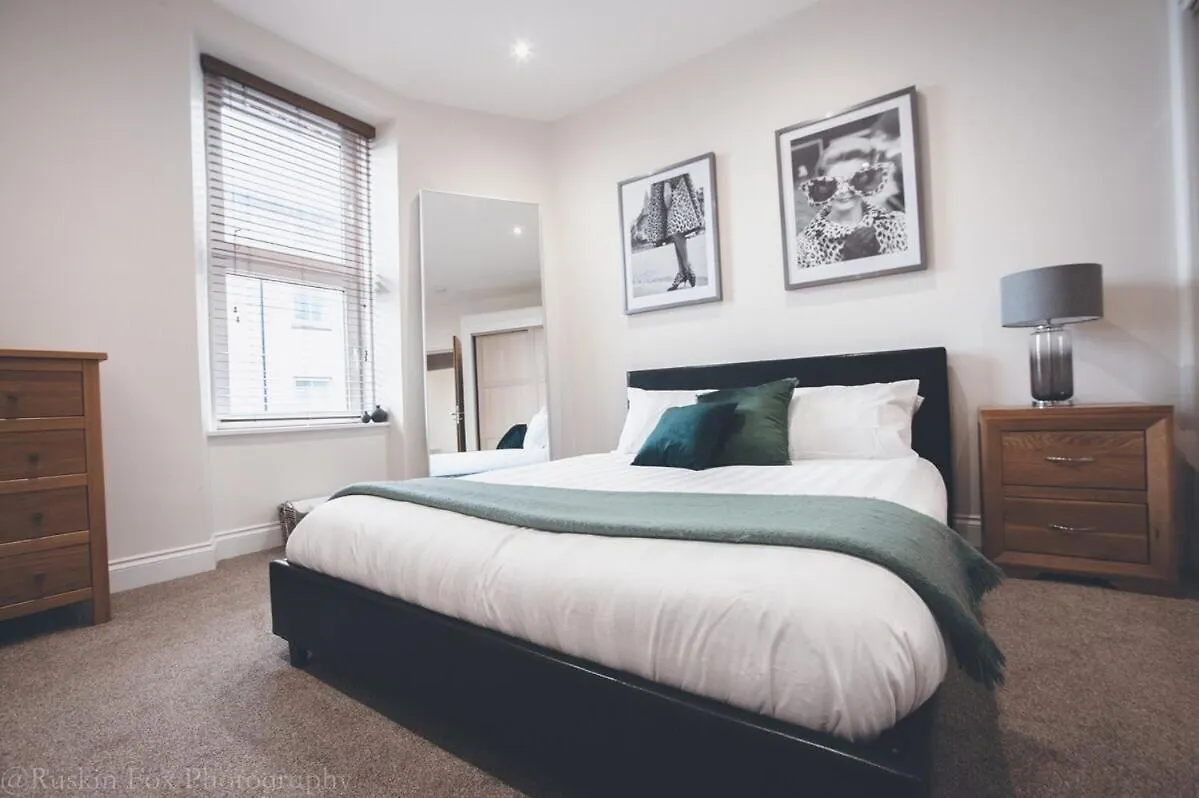 Impressive 3 Bedroom Aberdeen
