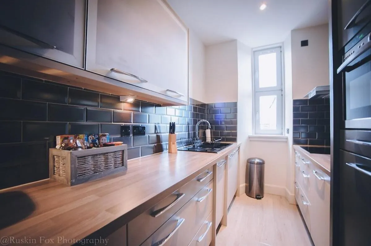 Impressive 3 Bedroom Aberdeen Apartamento